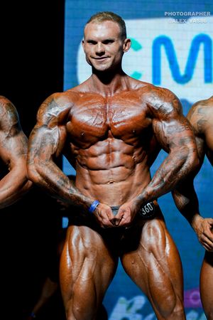 CLASSIC PHYSIQUE +178
